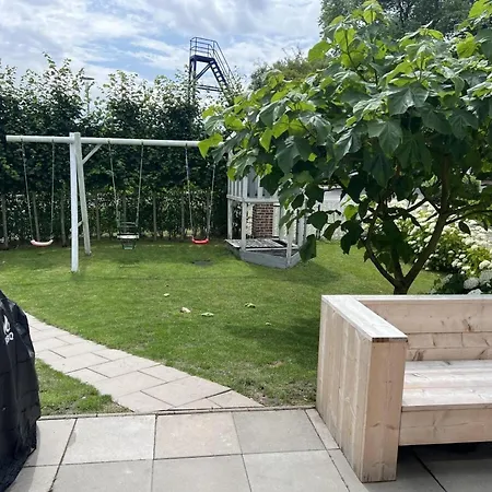 With 5 Bedrooms * Schillig
